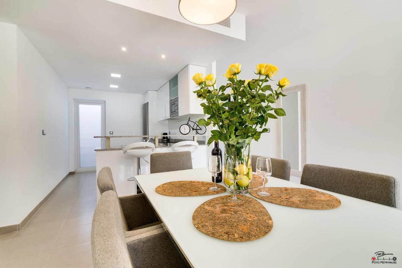 Apartamento "Vino Blanco" Arenales del Sol Ngoại thất bức ảnh